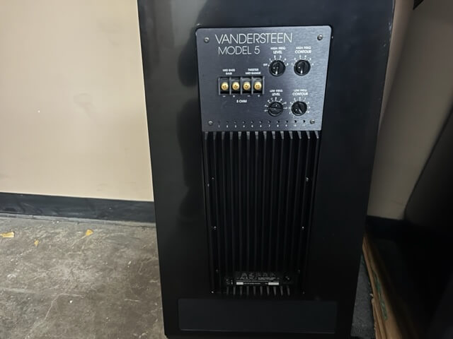 Vandersteen Model 5 speakers