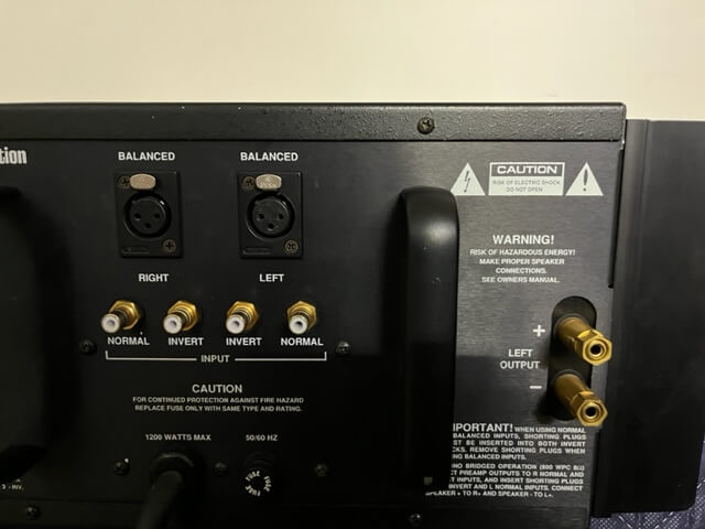 Audio Research D400MKII amplifier