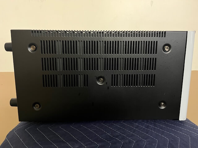 Rotel RB1590 power amplifier