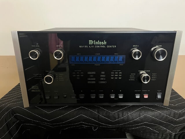 McIntosh MX135 A/V control center