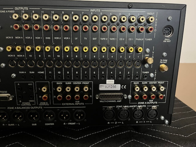 McIntosh MX135 A/V control center