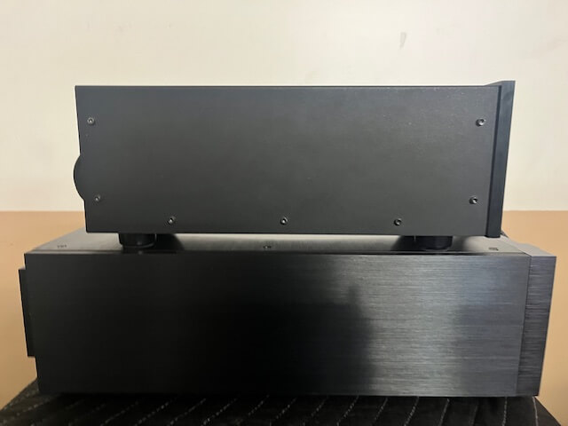Wadia WT2000 cd transport and power supply
