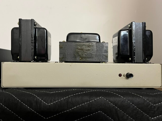 Conrad Jonson Model PV2 preamplifier & amplifier set