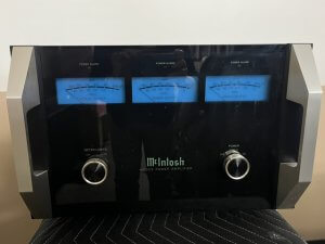 McIntosh MC303 1
