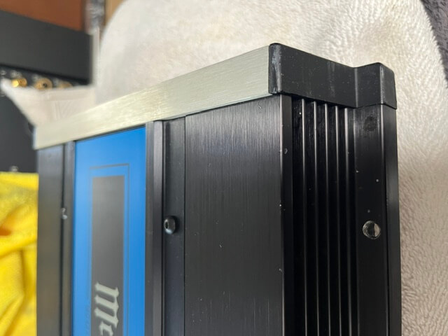 McIntosh MC427 power amplifier