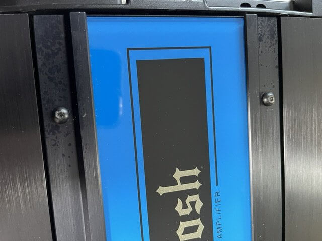 McIntosh MC427 power amplifier