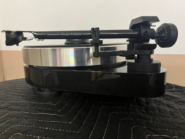Pro-Ject RPM 9 carbon turntable