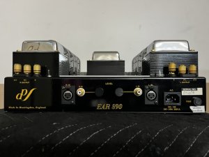 EAR 890 4