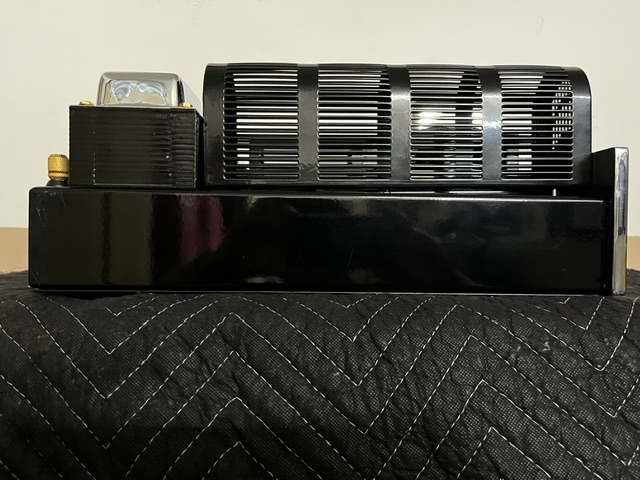 E.A.R. 890 70+70W stereo power amplifier