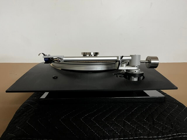 Margules Magenta T3 turntable