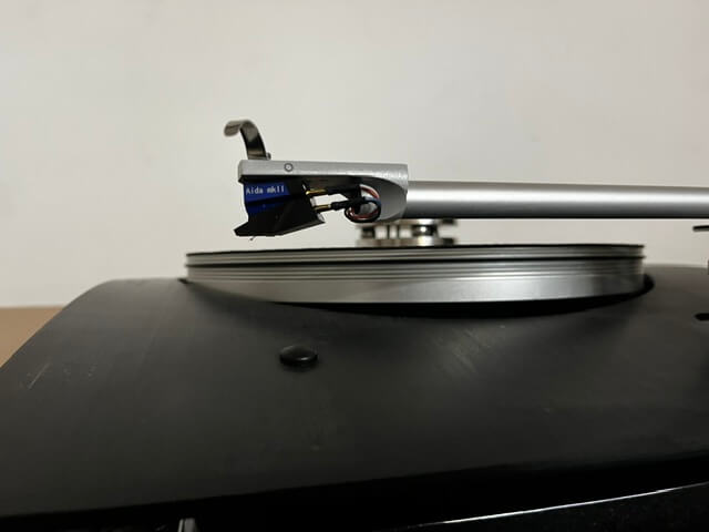 Margules Magenta T3 turntable