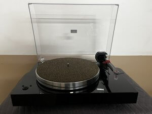 Pro Ject X8 black 2