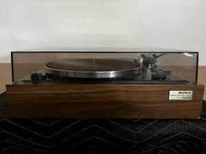 Sony PS 1100 4