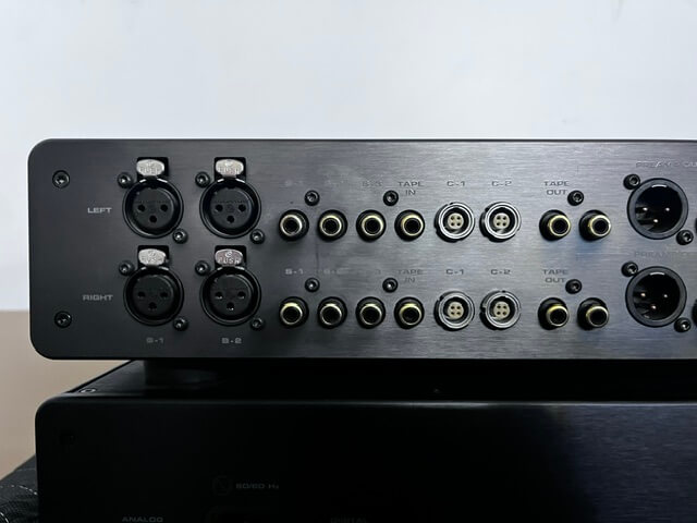 Krell Evolution 202 preamplifier and power supply