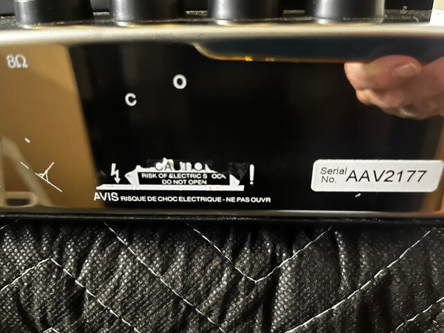 McIntosh MC302 power amplifier